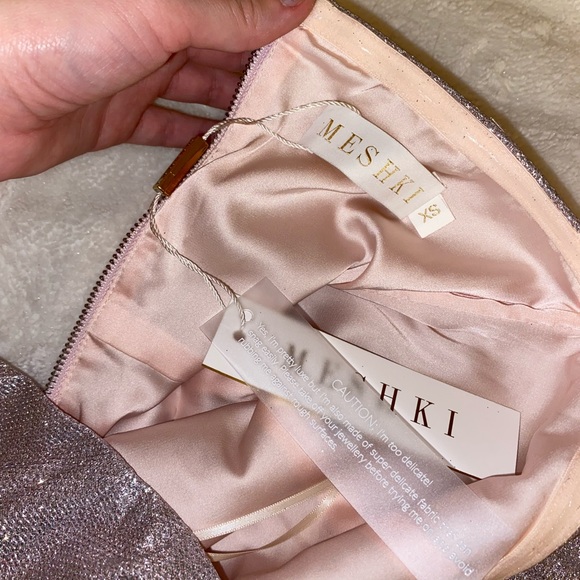 MESHKI dress - Picture 5 of 7